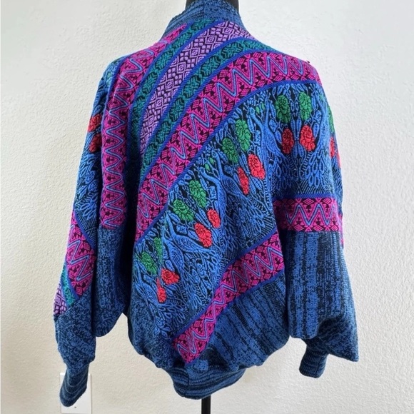 Sold‼️Big Jaguar Vintage 3D Knit Women’s Cardigan Sweater OS Batwing Sleeve - Picture 5 of 8